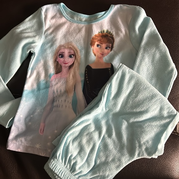 Disney Frozen pajama set - Picture 2 of 5